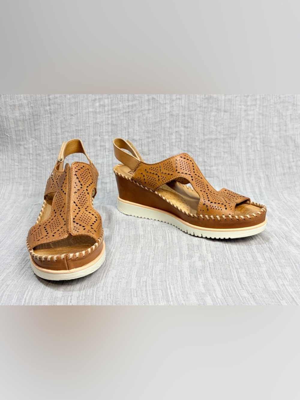 Pikolinos Women's Wedge Sandals Size 40